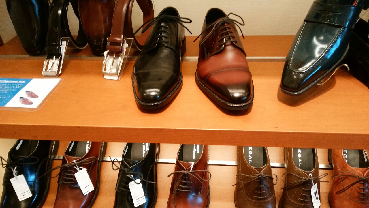 リーガルの靴をアウトレットで買って平気 ブランドが違うよ