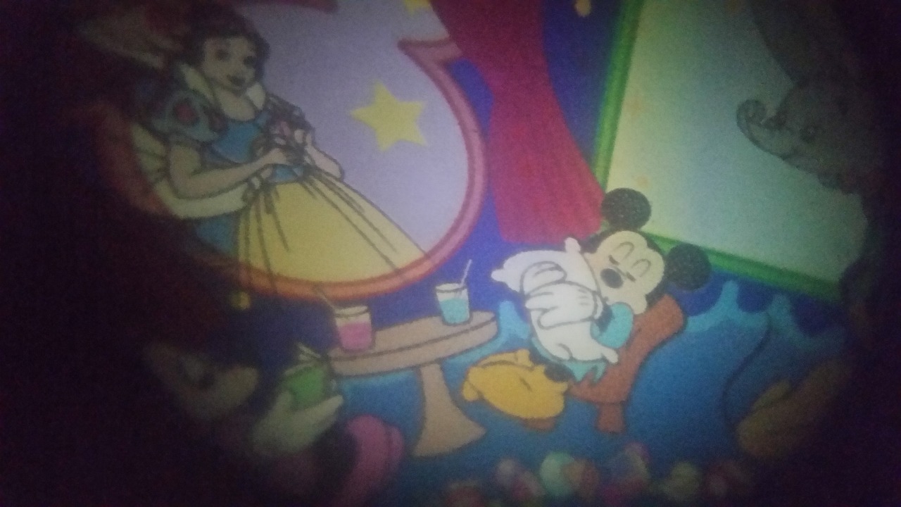 おやすみシアターのかわいいミッキーマウス