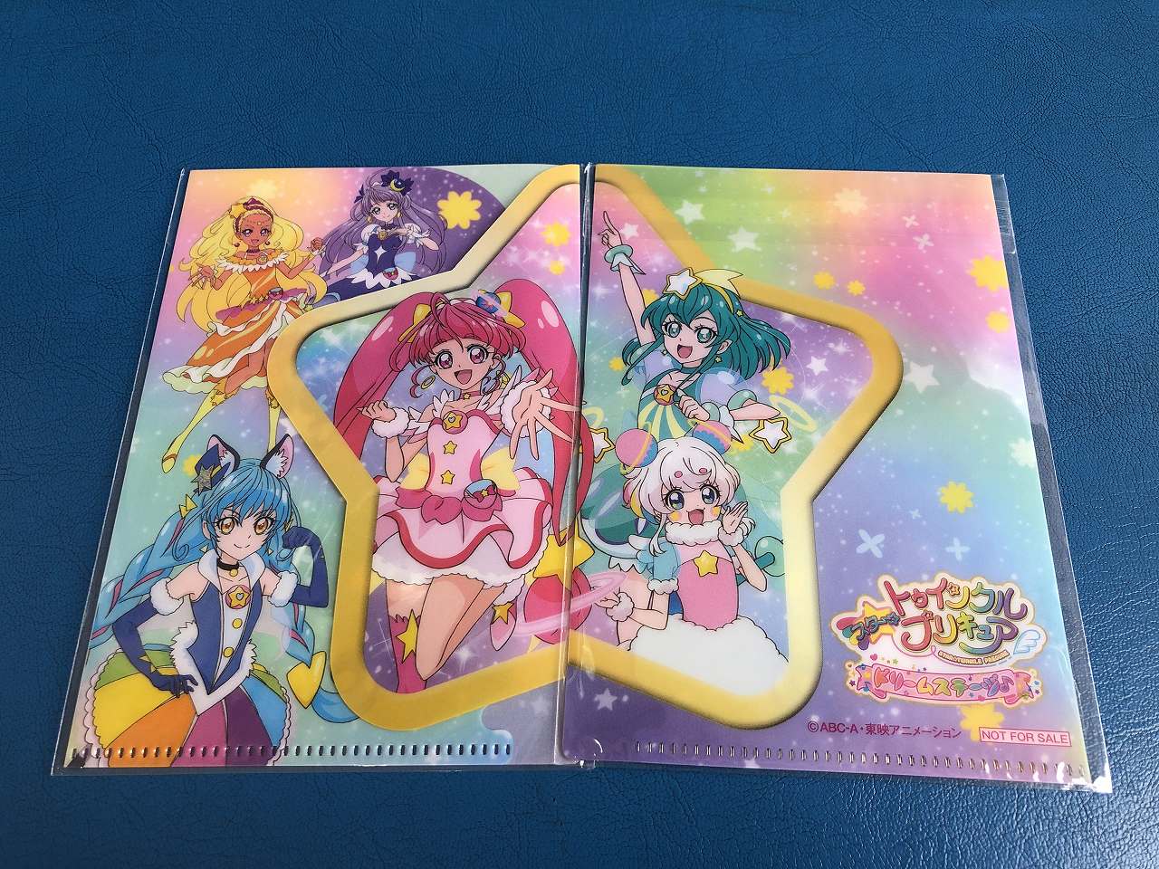 スタートゥインクルプリキュアドリームステージの限定グッズ！内容や感想は？